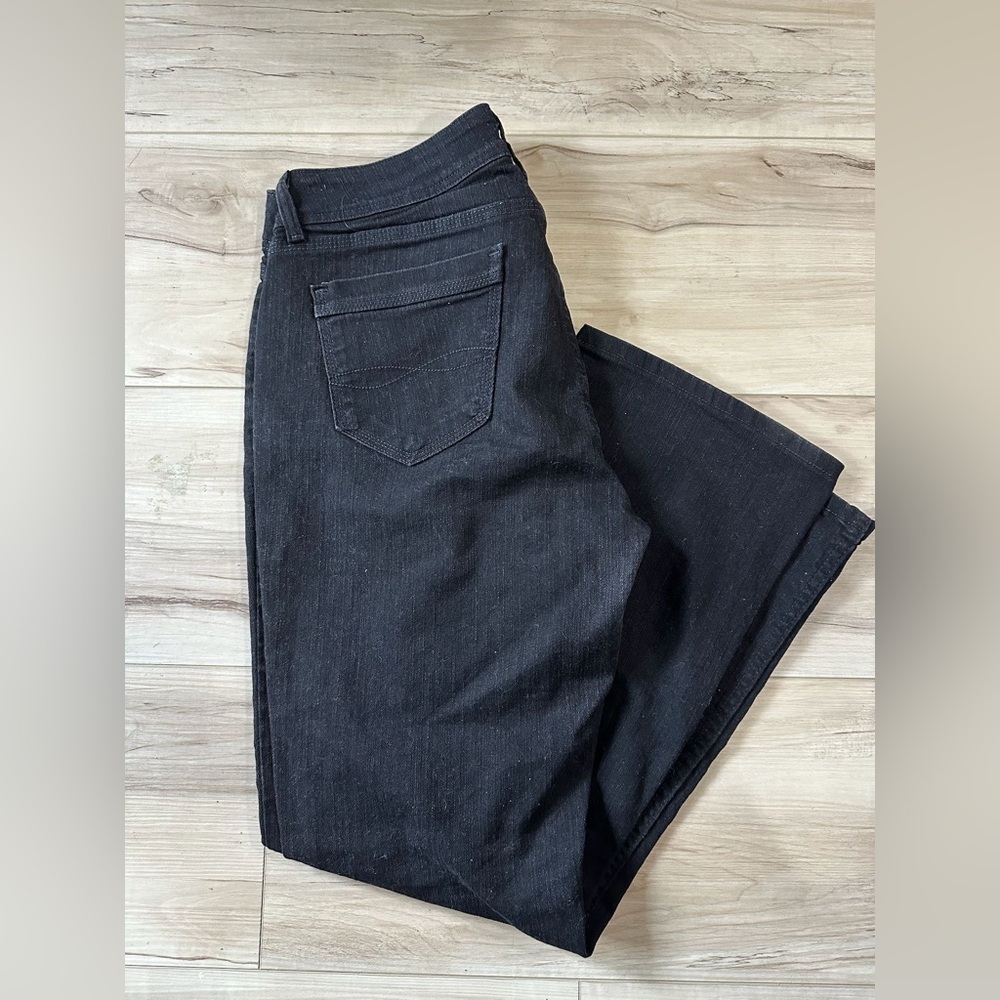 Riders by Lee Black Flare Jeans | Size 14 - Picture 4 of 6